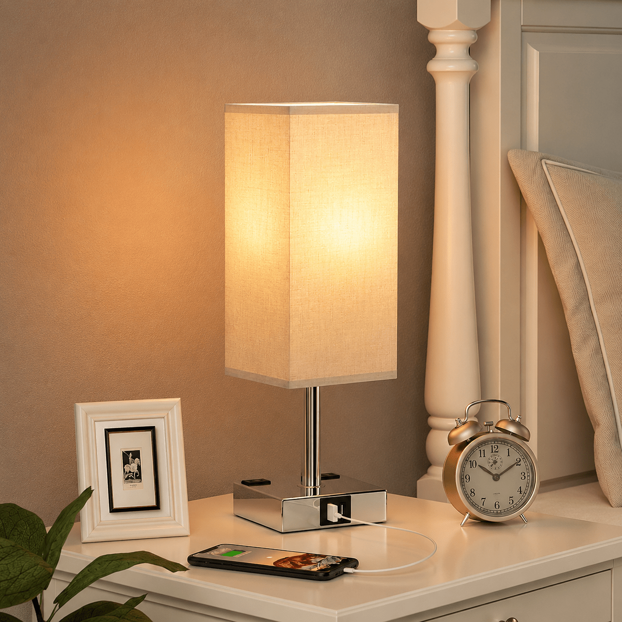 Bedside Lamp with USB Charging & AC Outlets – 3 - Way Dimmable - Lumière HomeTable Lamp